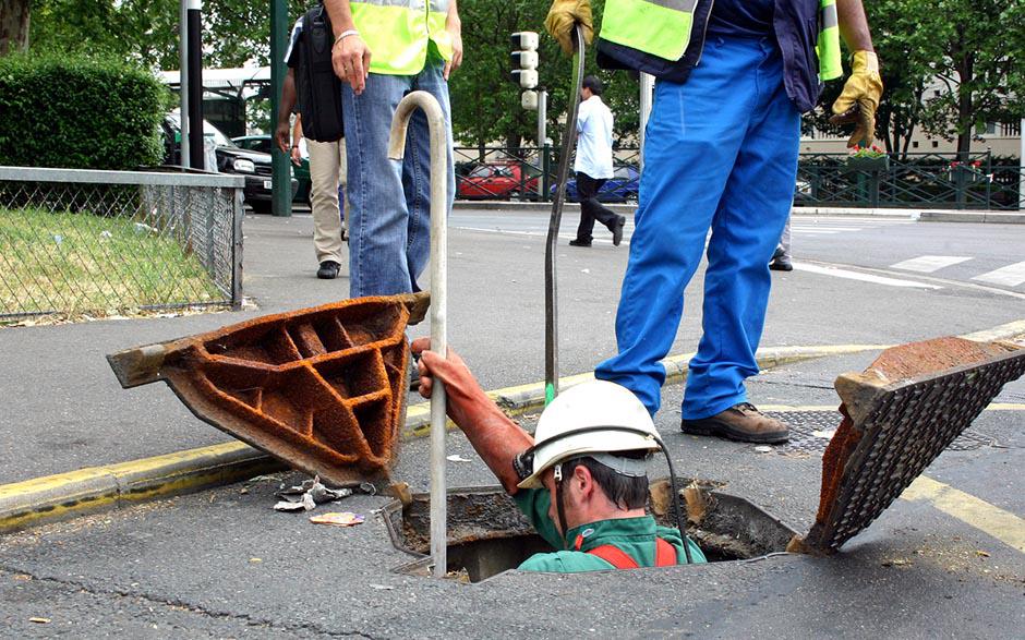 société débouchage canalisation Paris 9